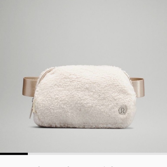 Fleece belt bag - Picture 2 of 2